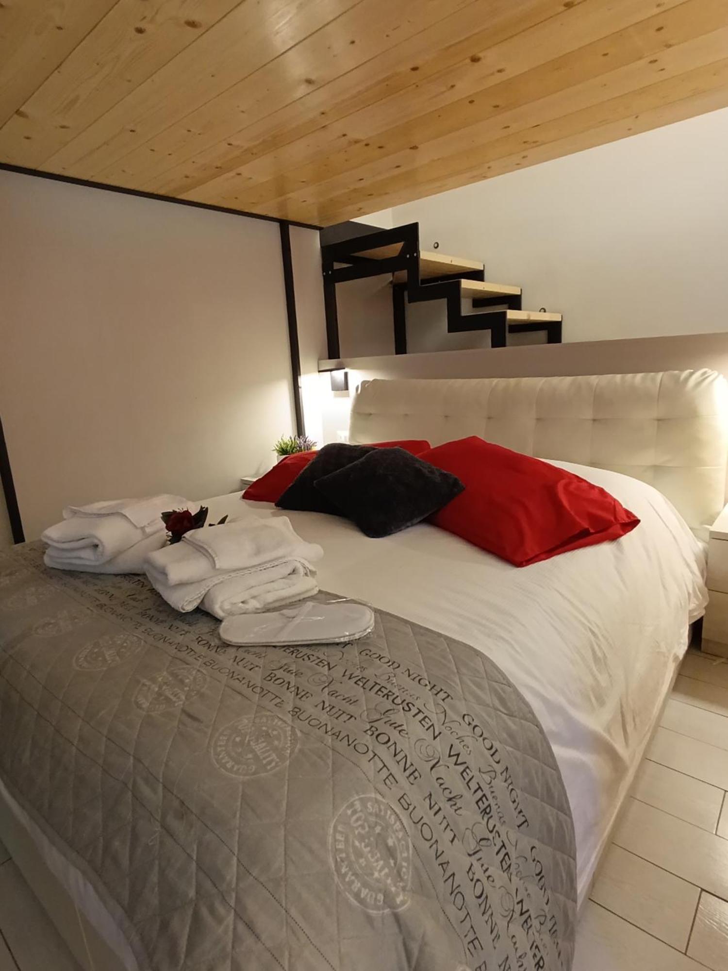 Carlotta Fiera Suite Bologna Exterior photo